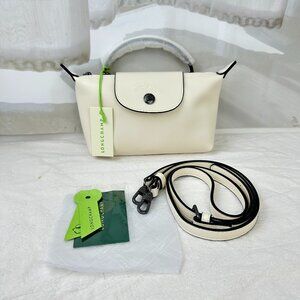 NWT LONGCHAMP LE PLIAGE XTRA XS POUCH